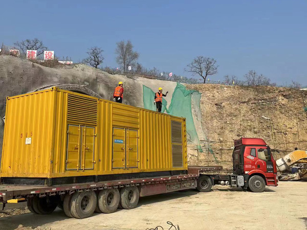 揭东发电机租赁如何根据测试结果判断机油泵的工作状态是否正常?