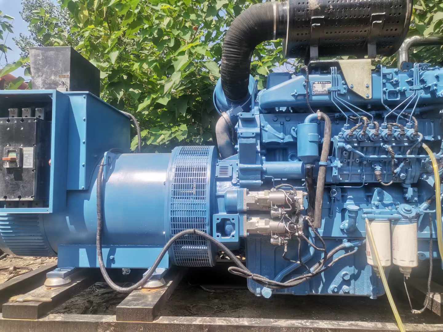 揭东详细说明降低 800kW 柴油发电机输出电流波动的方法
